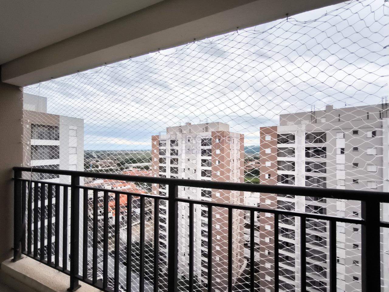 Apartamento à venda no bairro Jardim Santa Adélia: VISTA PARCIAL