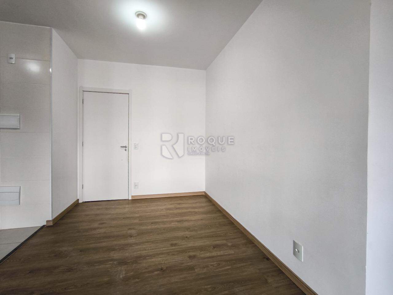 Apartamento à venda no bairro Jardim Santa Adélia: SALA DE ESTAR