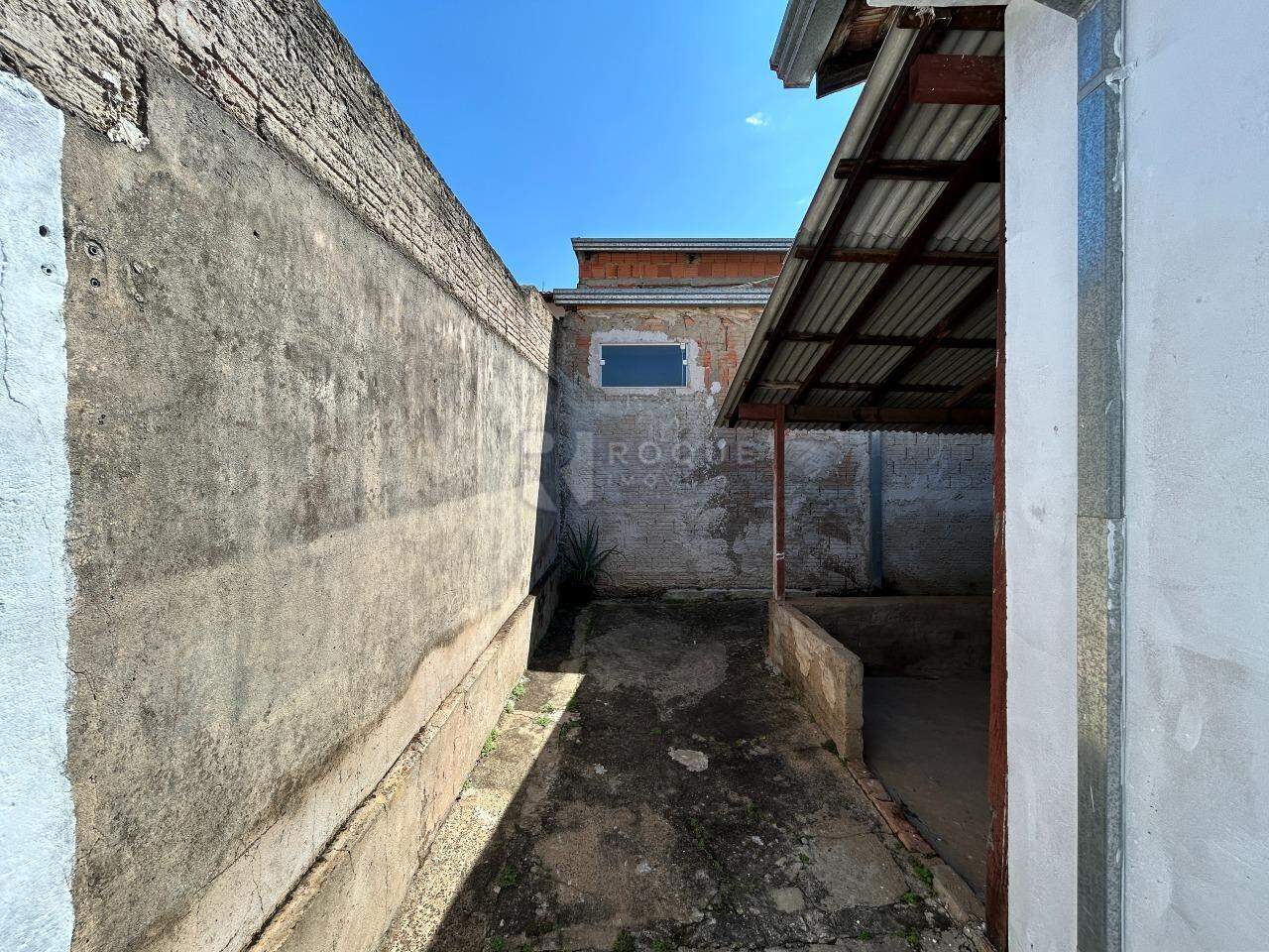 Casa Residencial para aluguel no bairro Jardim Novo Horizonte: Fundo 