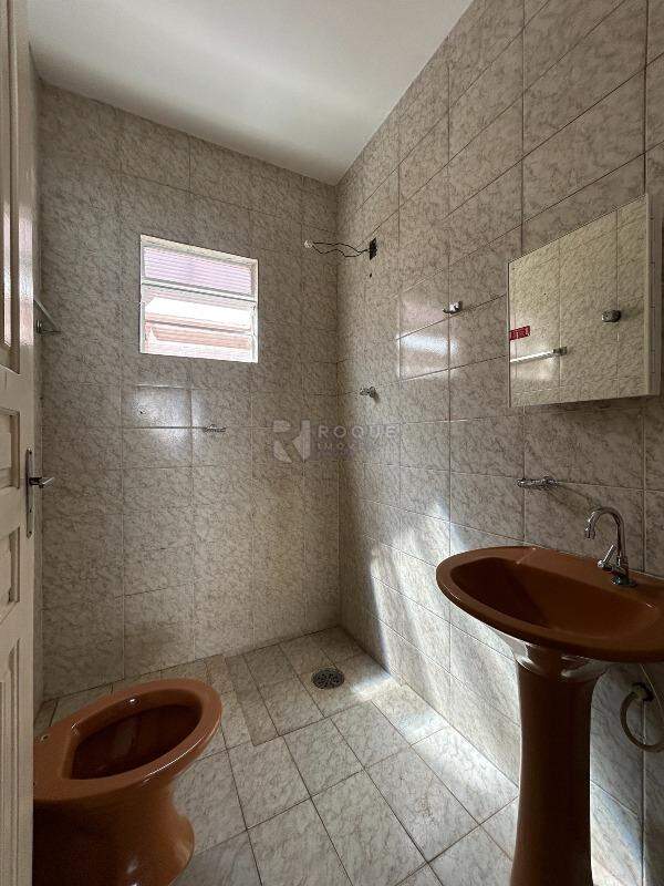 Casa Residencial para aluguel no bairro Jardim Novo Horizonte: WC social 