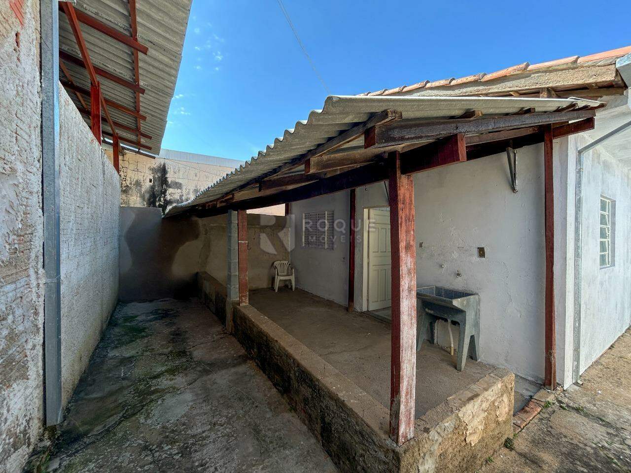 Casa Residencial para aluguel no bairro Jardim Novo Horizonte: Fundo