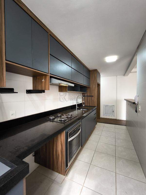 Apartamento à venda no bairro Jardim Santo André: COZINHA