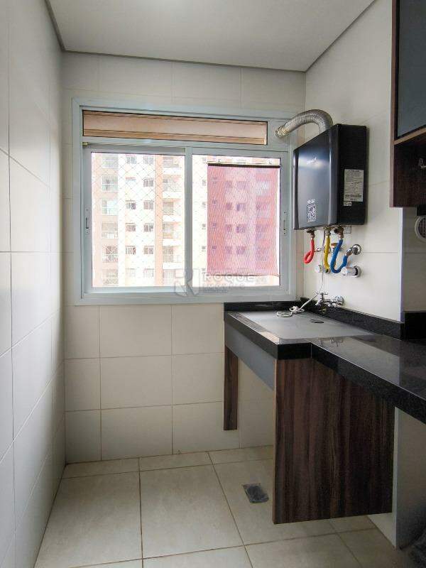 Apartamento à venda no bairro Jardim Santo André: LAVANDERIA