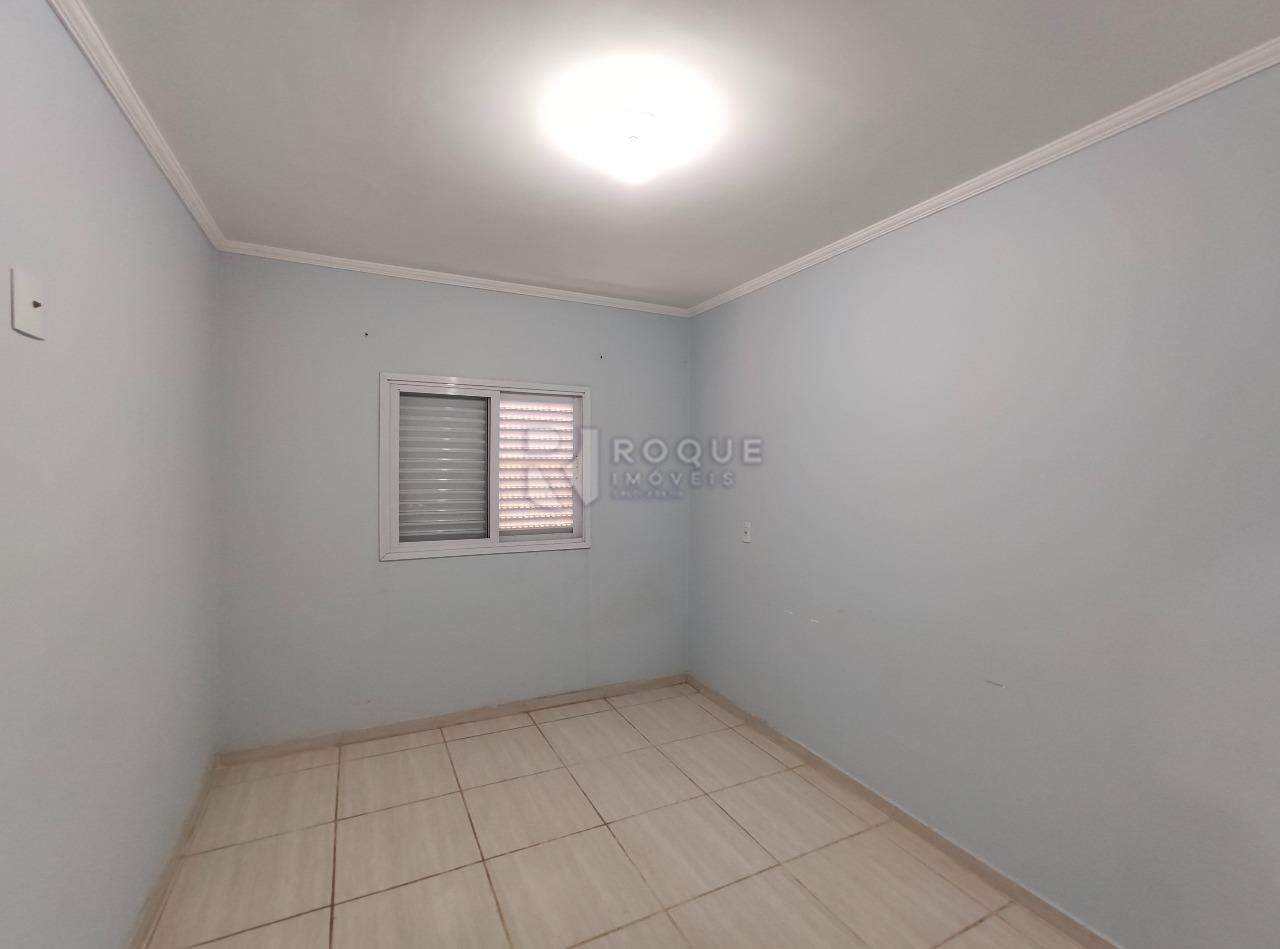 Apartamento à venda no bairro Jardim Ouro Verde: Dormitório 2