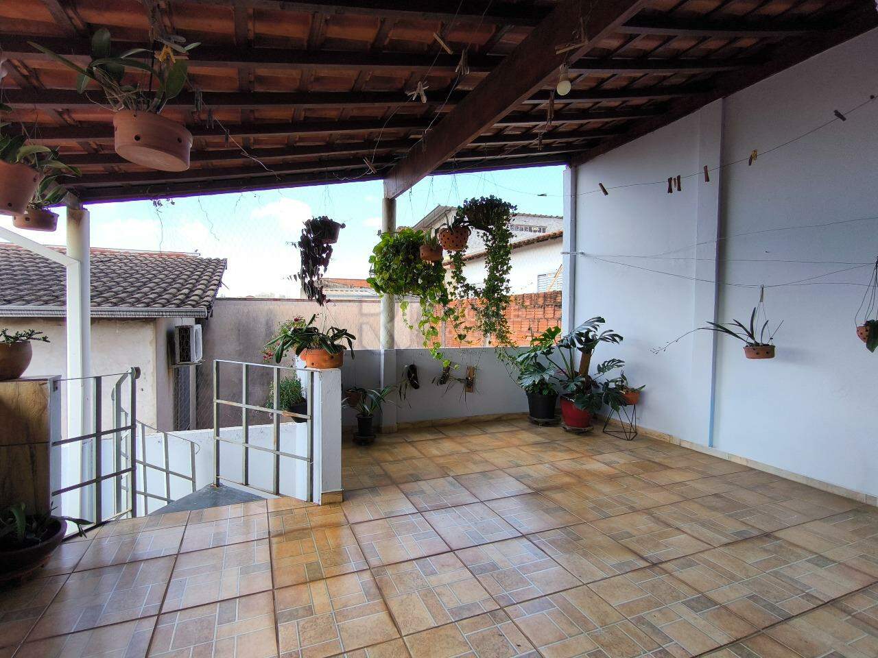 Casa Residencial à venda no bairro Jardim Ouro Verde: RANCHO