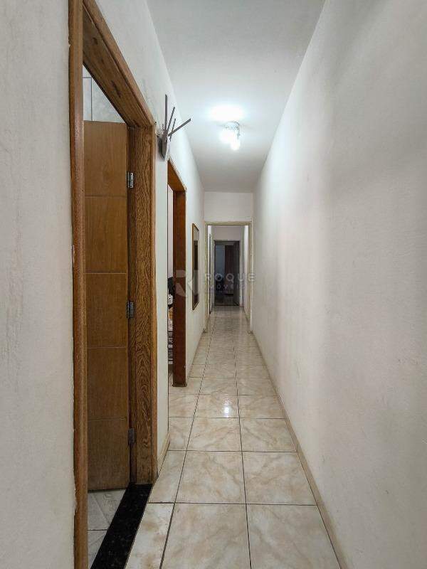 Casa Residencial à venda no bairro Jardim Ouro Verde: CORREDOR INTERNO