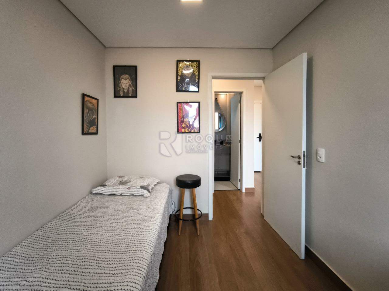 Apartamento à venda no bairro Vila Camargo: DORMITÓRIO