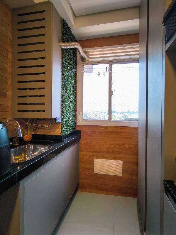 Apartamento à venda no bairro Vila Camargo: LAVANDERIA