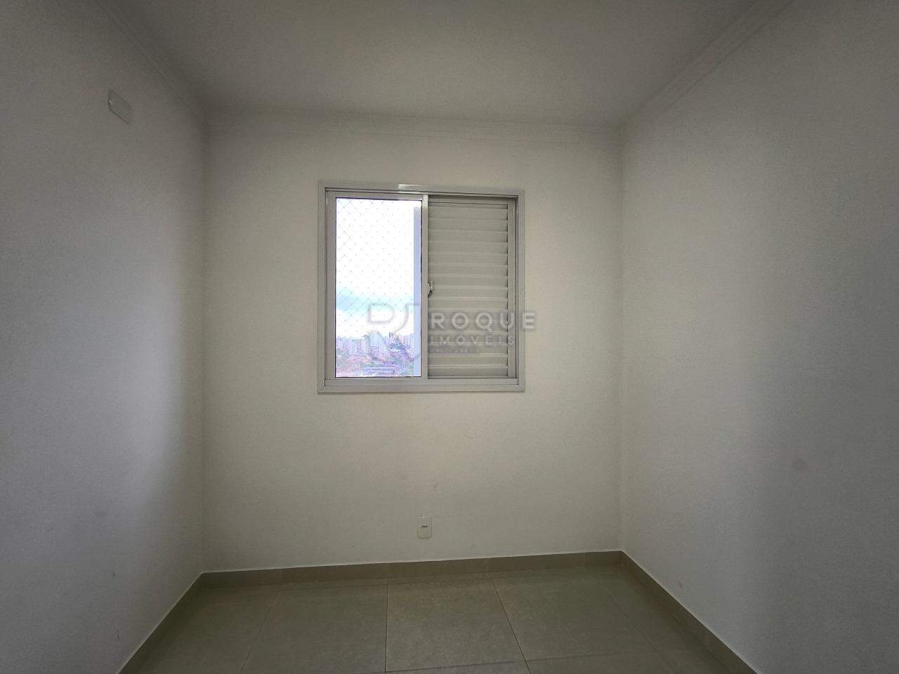 Apartamento à venda no bairro Vila Camargo: DORMITÓRIO
