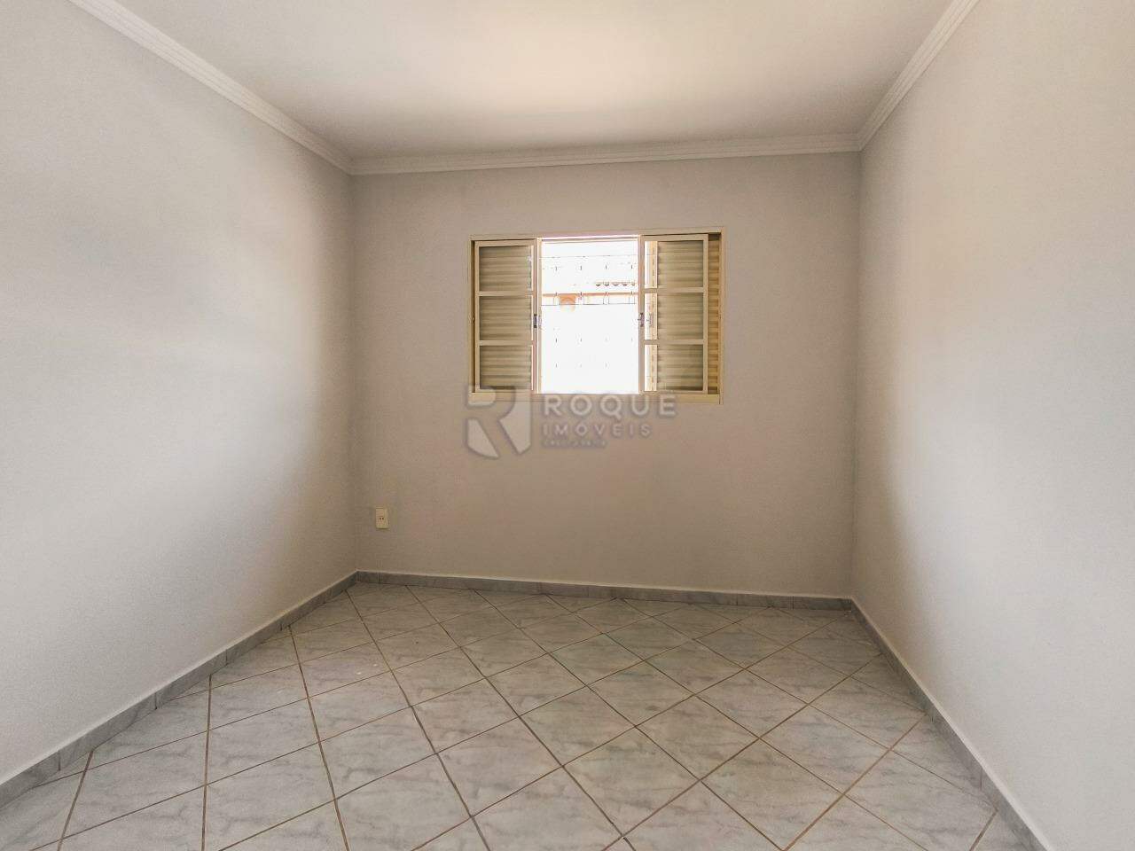 Casa em condomínio à venda no bairro Parque Residencial Roland: DORMITÓRIO SALÃO