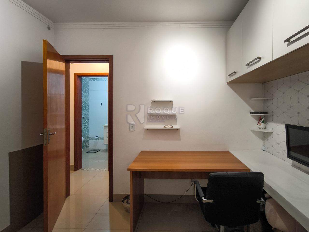 Casa em condomínio à venda no bairro Residencial Itamaracá: DORMITÓRIO 2