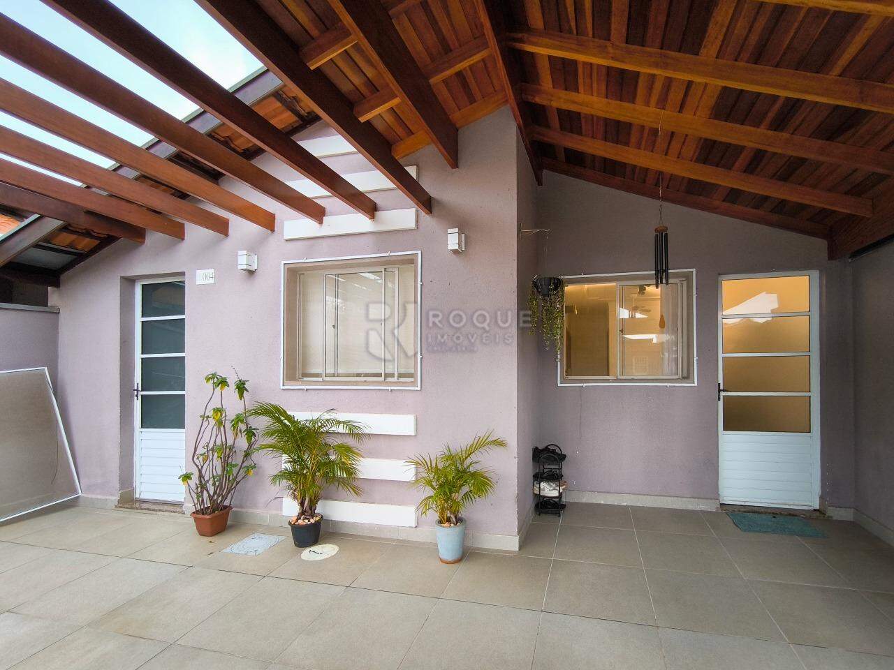 Casa em condomínio à venda no bairro Residencial Itamaracá: FRENTE