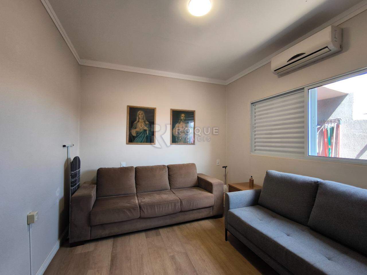 Casa Residencial à venda no bairro Vila São João: SUÍTE 2
