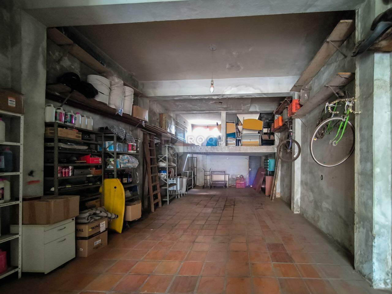 Casa Residencial à venda no bairro Vila São João: SALÃO COMERCIAL