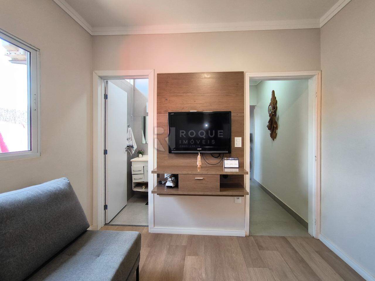 Casa Residencial à venda no bairro Vila São João: SUÍTE 2
