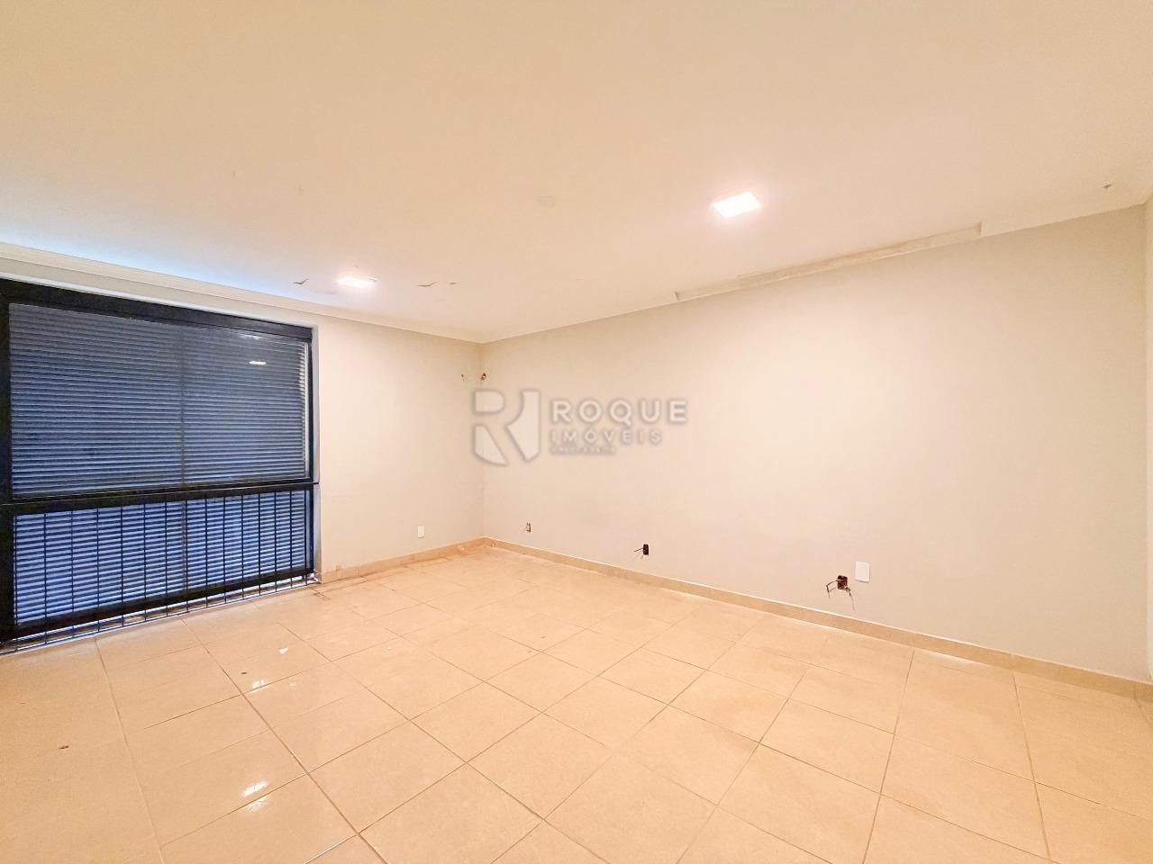 Casa Comercial para aluguel no bairro Vila Paraiso: Sala 2