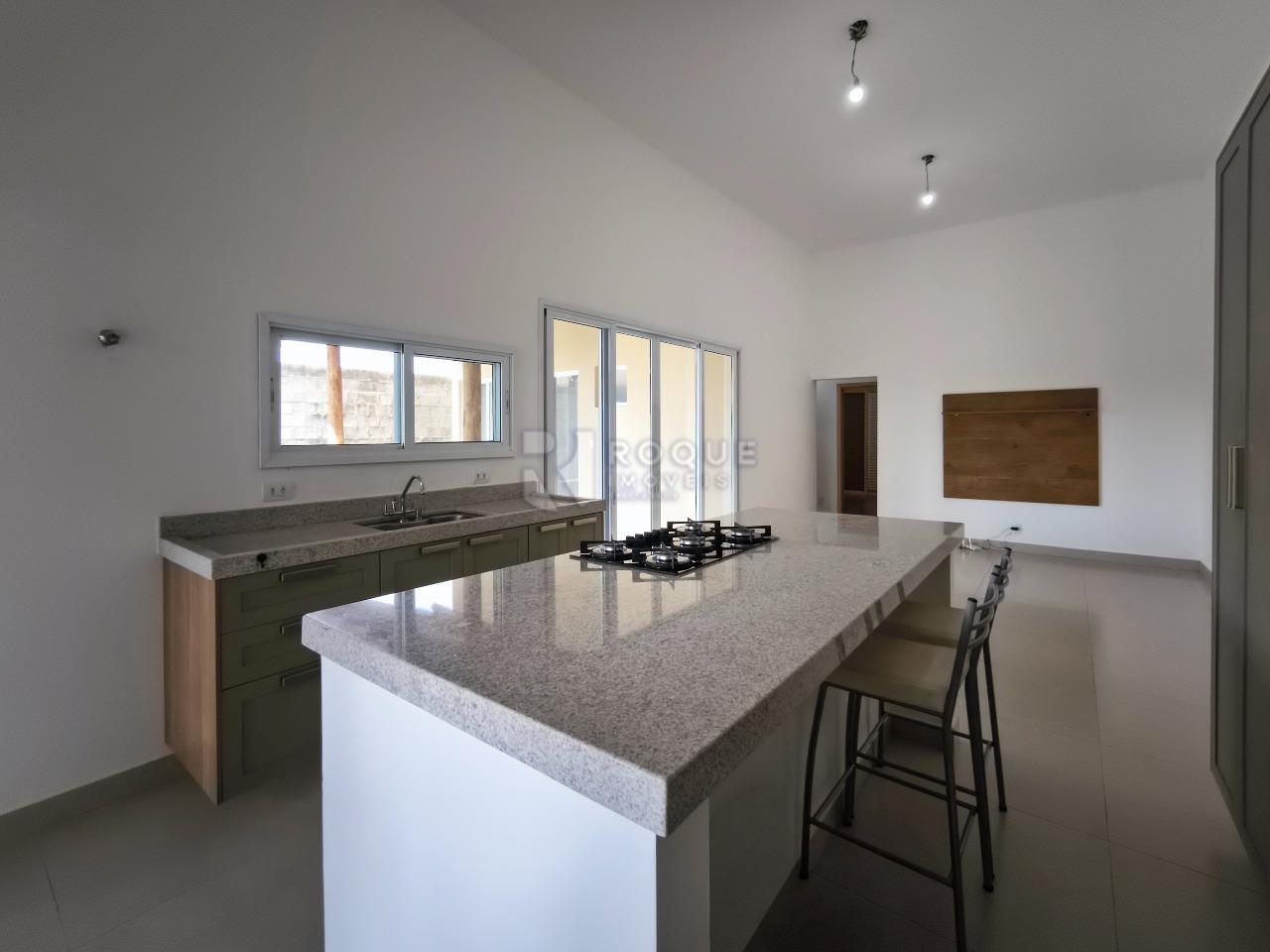 Chácara à venda no bairro Bairro do Pinhal: COZINHA