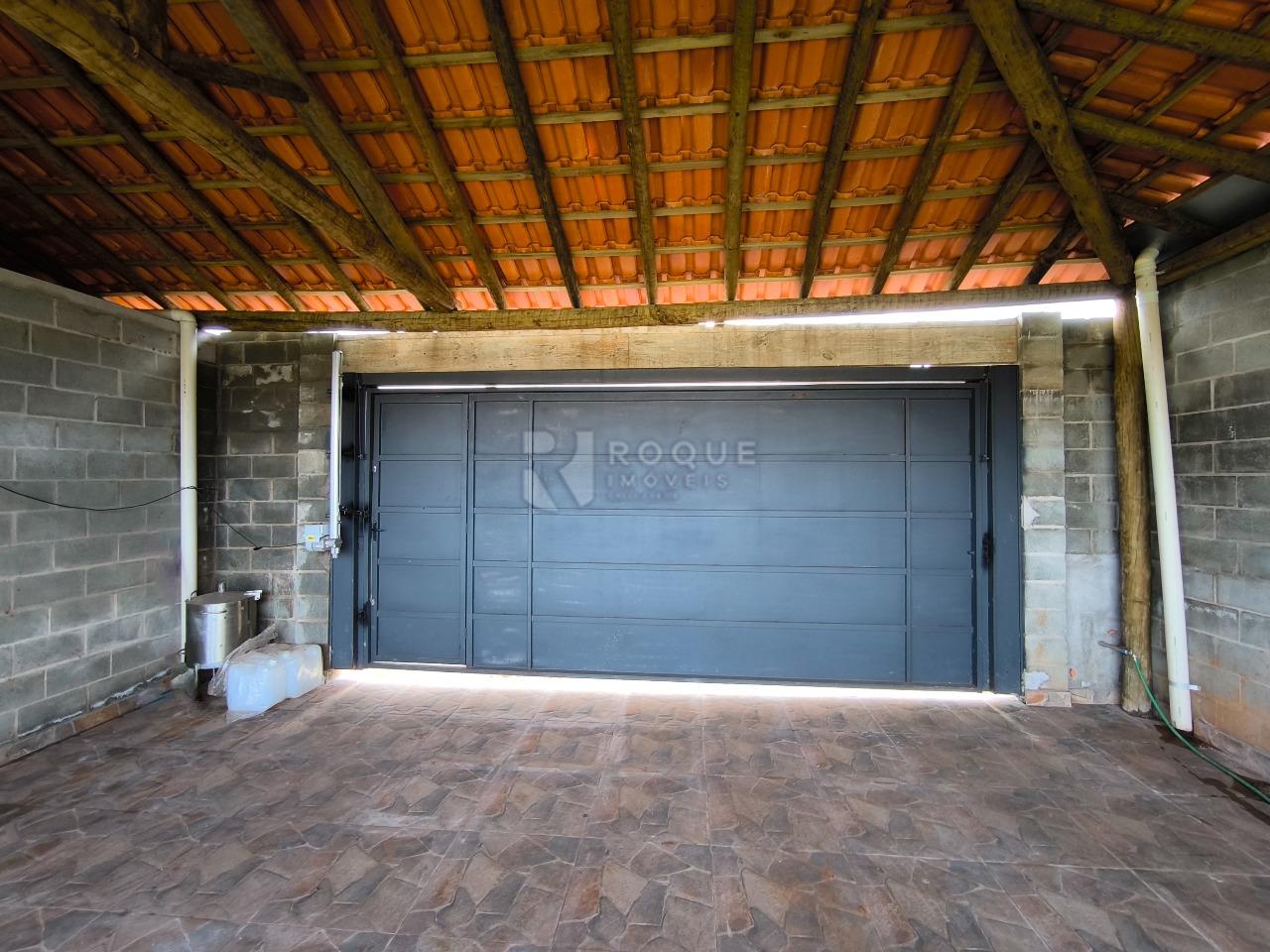 Chácara à venda no bairro Bairro do Pinhal: GARAGEM