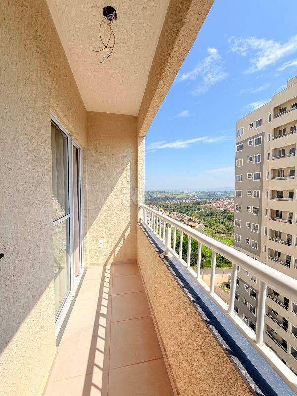 Apartamento para aluguel no bairro Jardim Manacá: Sacada