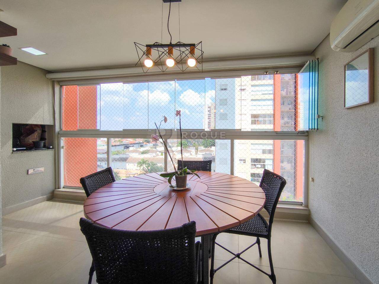 Apartamento à venda no bairro Jardim Aquárius: SACADA GOURMET