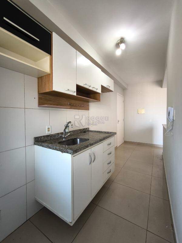 Apartamento à venda no bairro Jardim Esmeralda: COZINHA