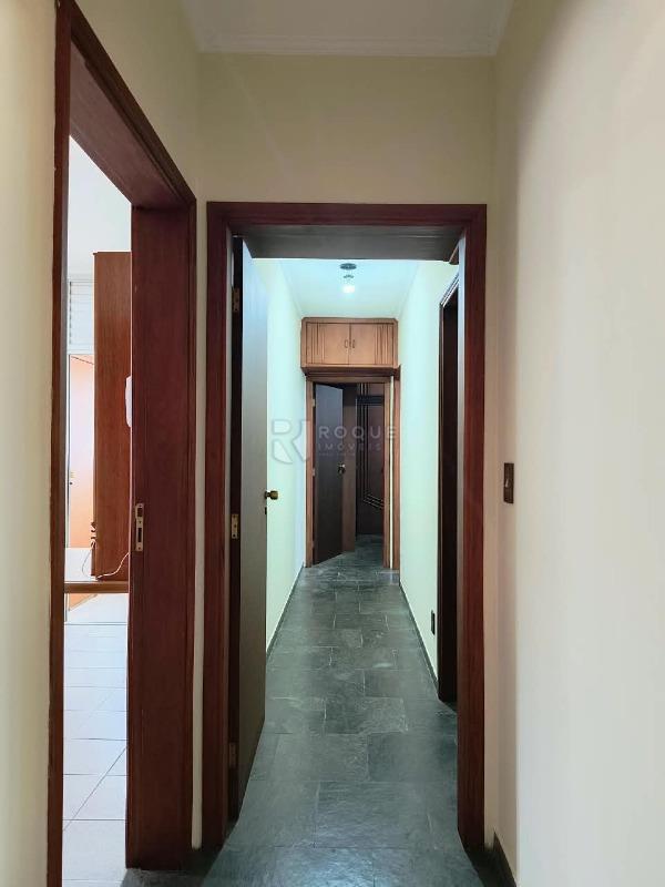 Apartamento para aluguel no bairro Centro: Hall