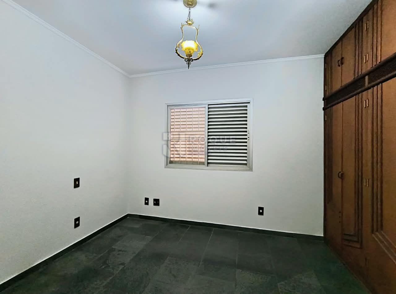 Apartamento para aluguel no bairro Centro: Dormitório 01