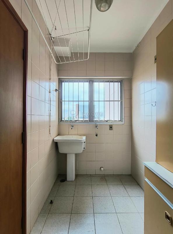 Apartamento para aluguel no bairro Centro: Lavanderia