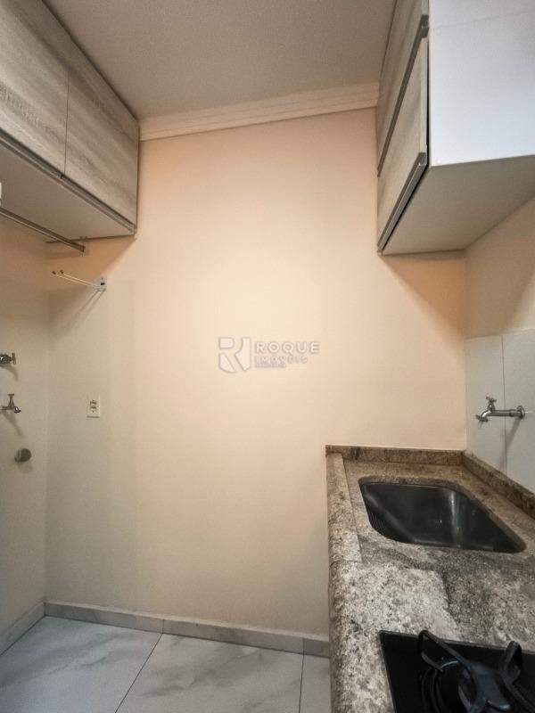 Apartamento à venda no bairro Residencial Villa do Sol: LAVANDERIA
