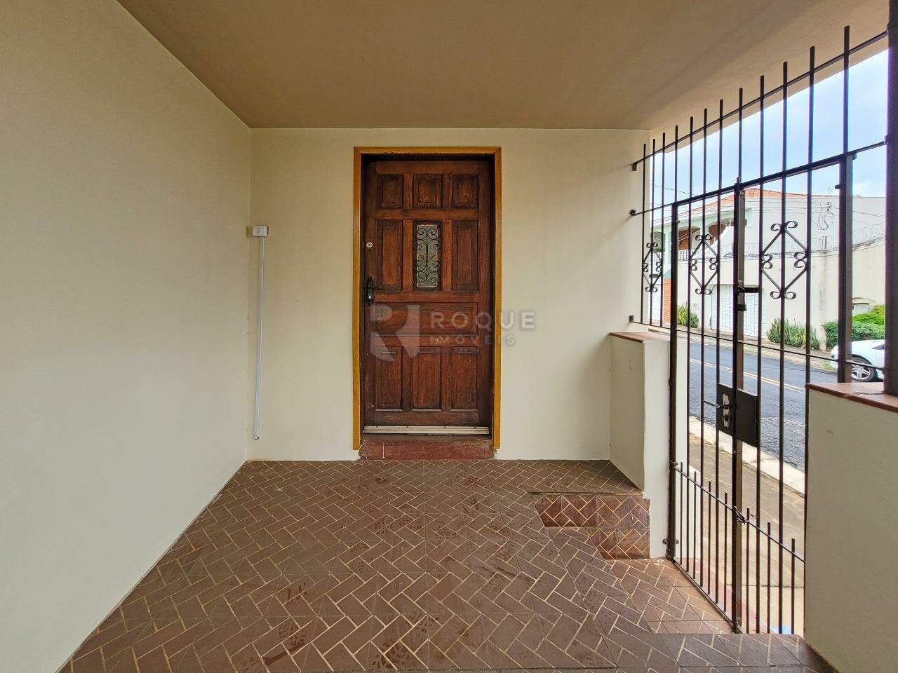 Casa Residencial para aluguel no bairro Cidade Jardim: Entrada