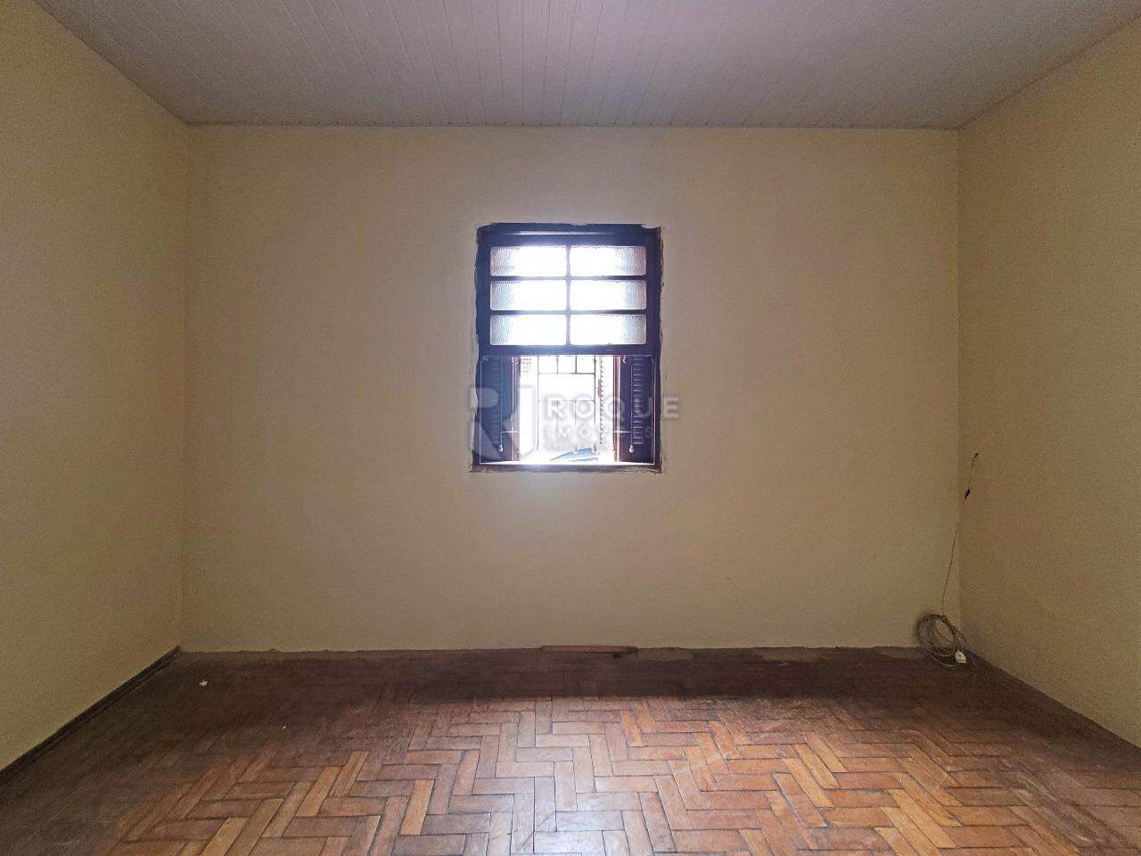 Casa Residencial para aluguel no bairro Cidade Jardim: Dormitório 2