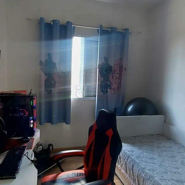 Apartamento à venda no bairro Chácaras Antonieta: DORMITÓRIO 2
