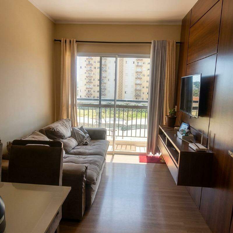 Apartamento à venda no bairro Chácaras Antonieta: 