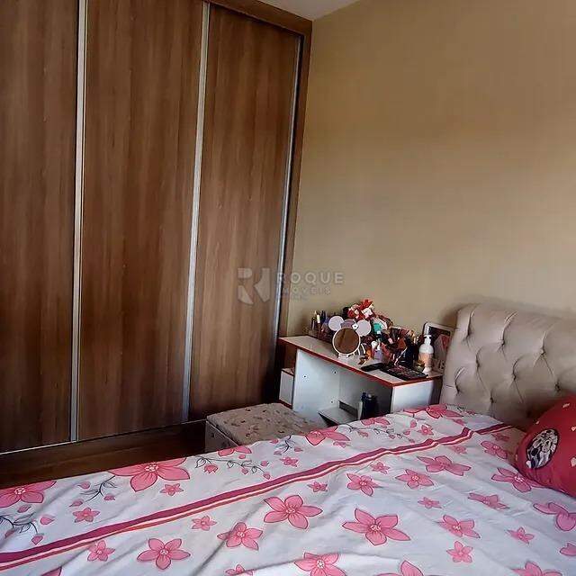 Apartamento à venda no bairro Chácaras Antonieta: DORMITÓRIO 1