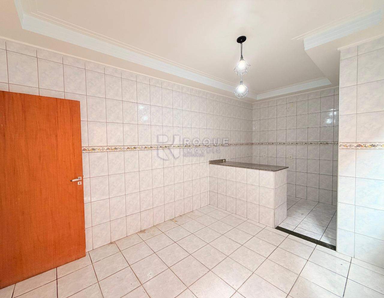 Casa Residencial para aluguel no bairro Jardim Ouro Verde: Copa