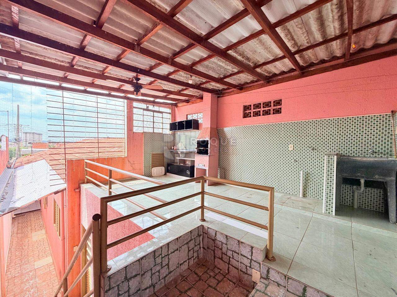 Casa Residencial para aluguel no bairro Jardim Ouro Verde: Área Gourmet