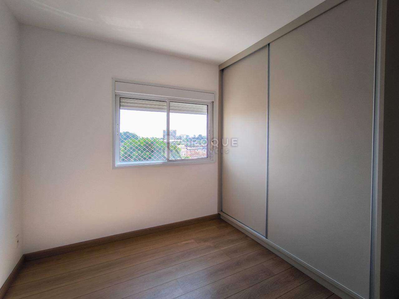 Apartamento à venda no bairro Jardim Nossa Senhora de Fátima: SUÍTE