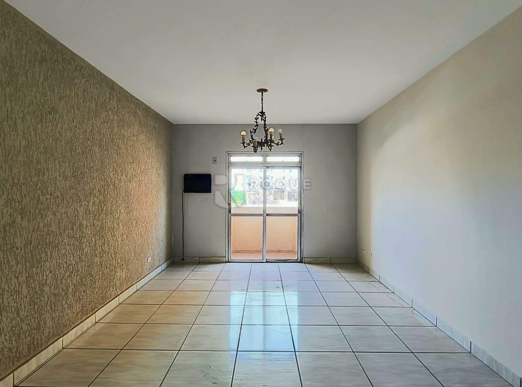 Apartamento para aluguel no bairro Centro: Sala