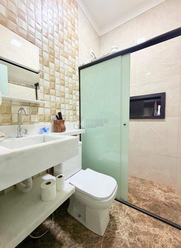 Casa em condomínio para aluguel no bairro Jardim Nova Limeira: Wc social