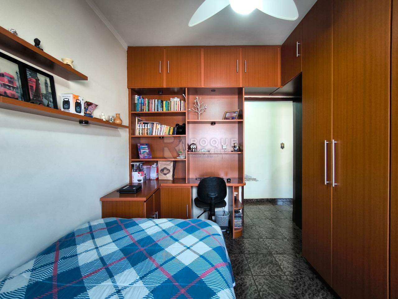 Casa em condomínio à venda no bairro Parque Egisto Ragazzo: DORMITÓRIO 2