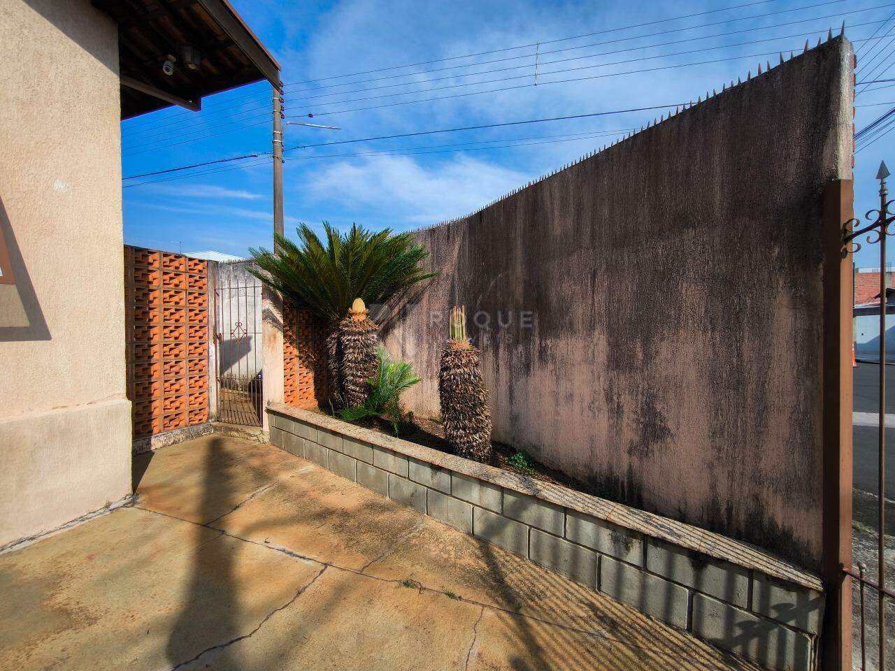 Casa em condomínio à venda no bairro Parque Egisto Ragazzo: JARDIM