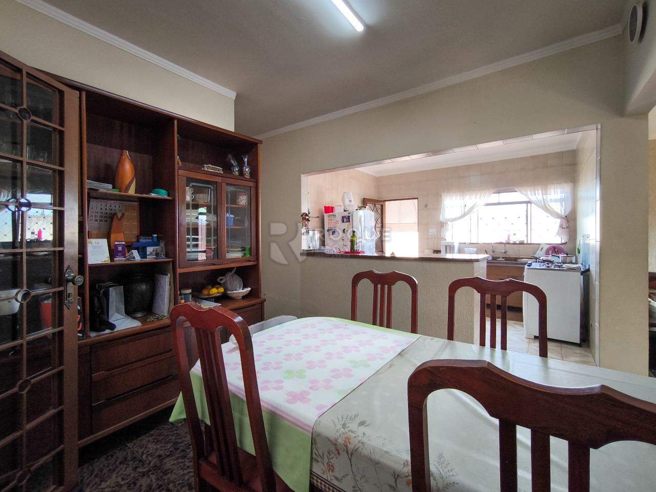 Casa em condomínio à venda no bairro Parque Egisto Ragazzo: SALA DE JANTAR