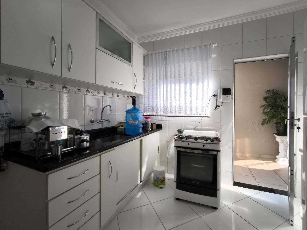 Casa Residencial à venda no bairro Vila Gioto: COZINHA