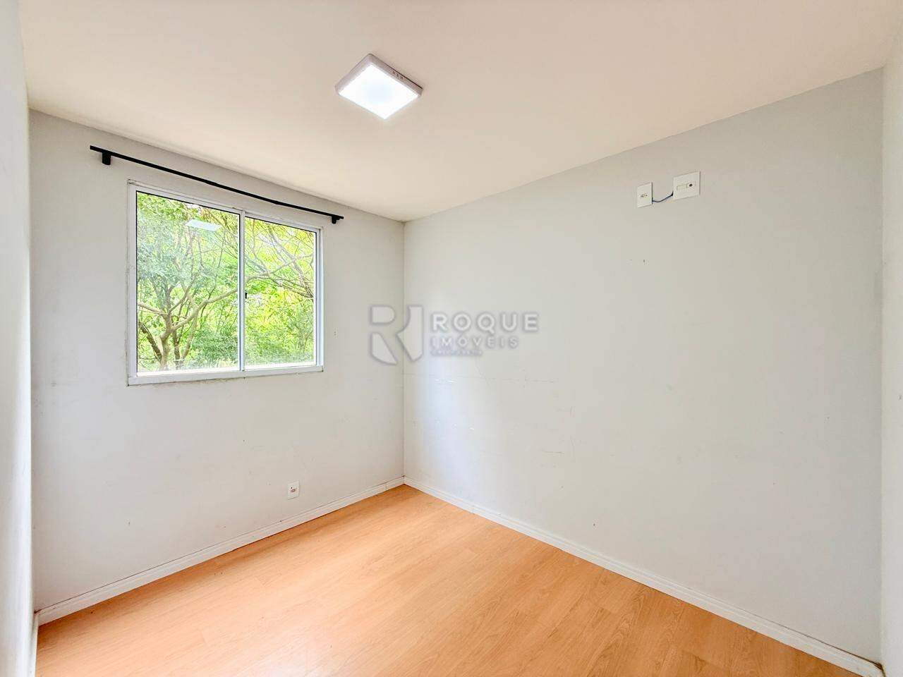 Apartamento para aluguel no bairro Jardim Colina Verde: Dormitório 02