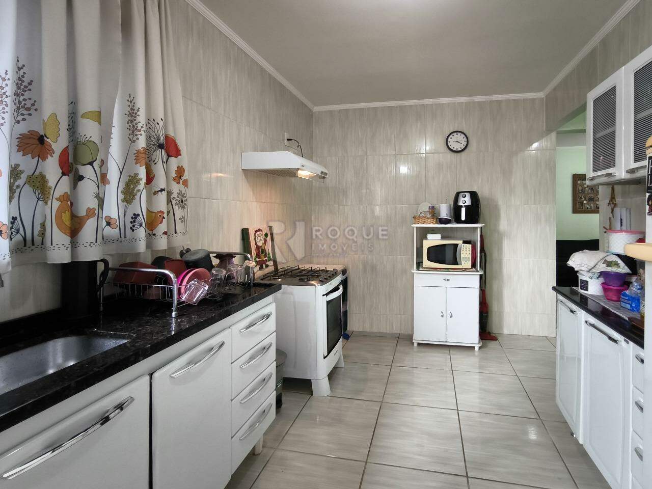 Apartamento à venda no bairro Jardim Ouro Verde: COZINHA