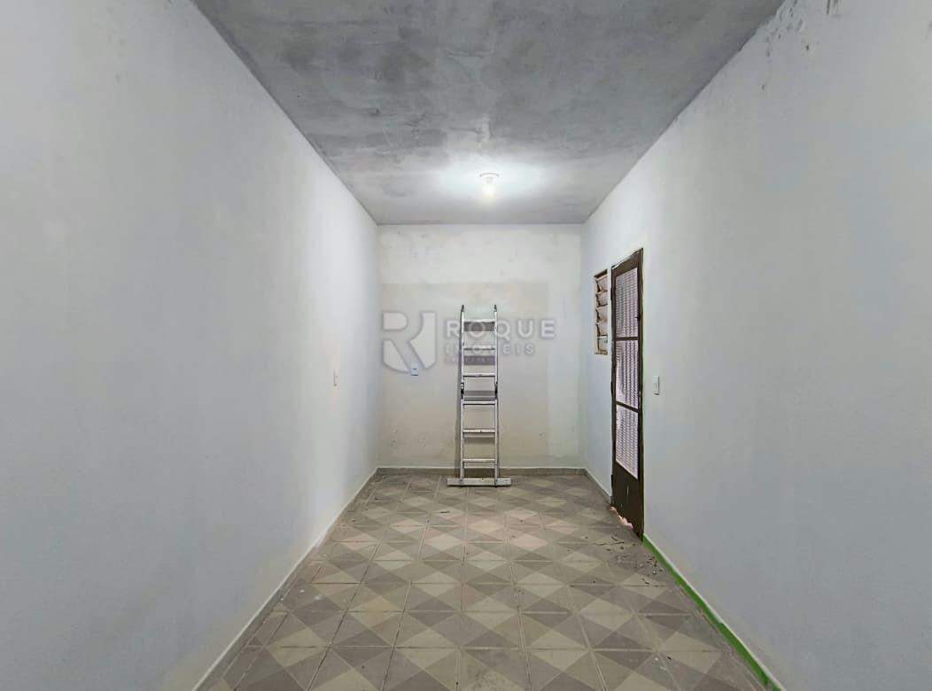 Casa Residencial para aluguel no bairro Jardim Residencial Victório Lucato: Dormitório 03