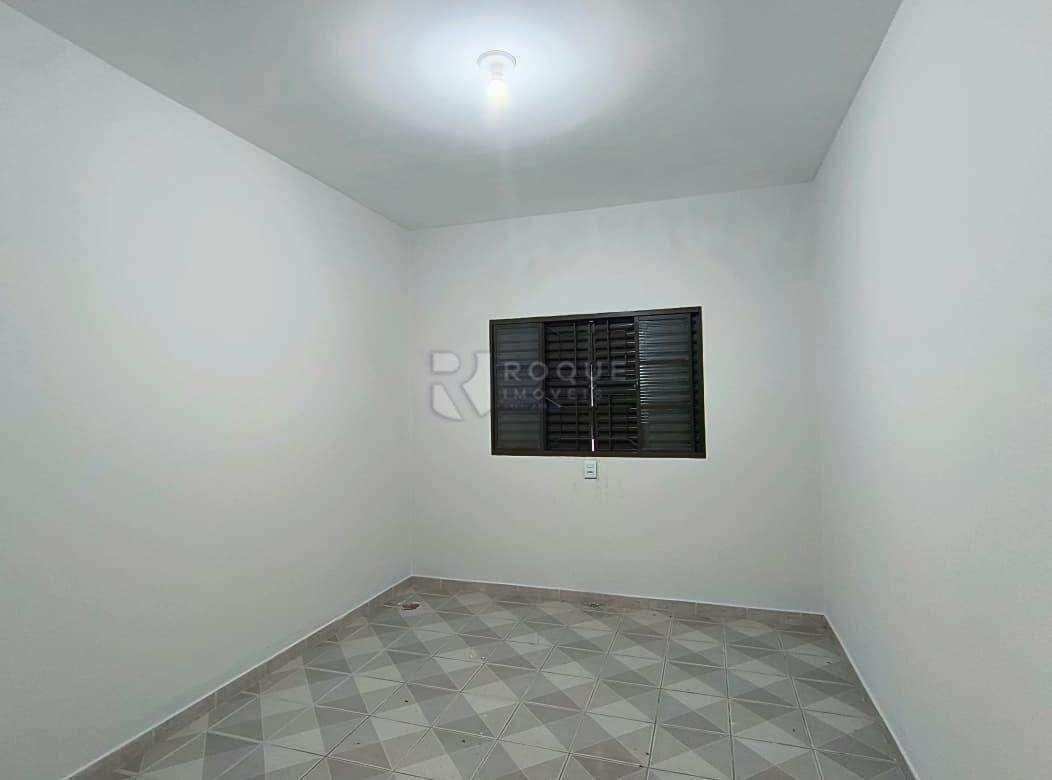Casa Residencial para aluguel no bairro Jardim Residencial Victório Lucato: Dormitório 02