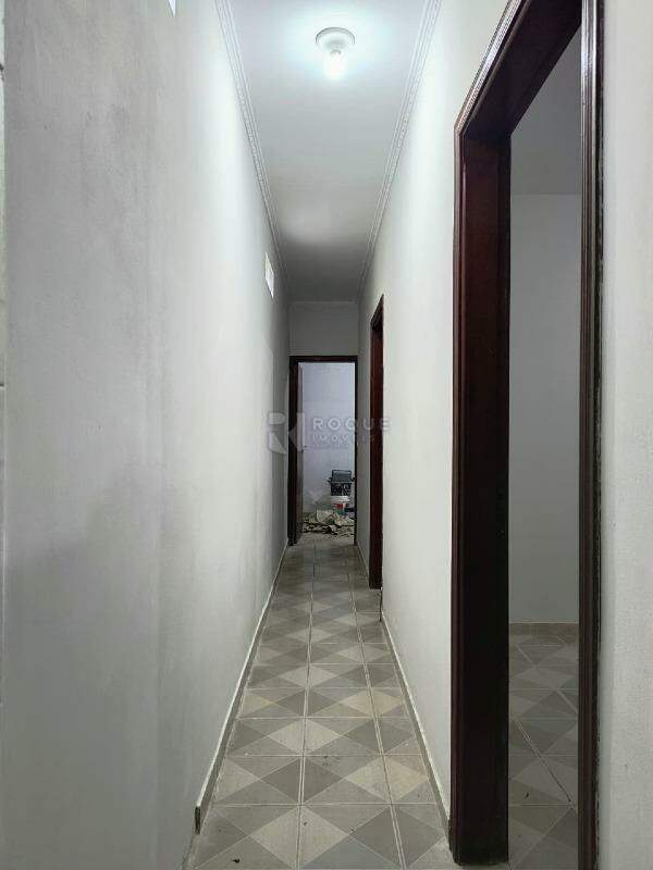 Casa Residencial para aluguel no bairro Jardim Residencial Victório Lucato: Hall