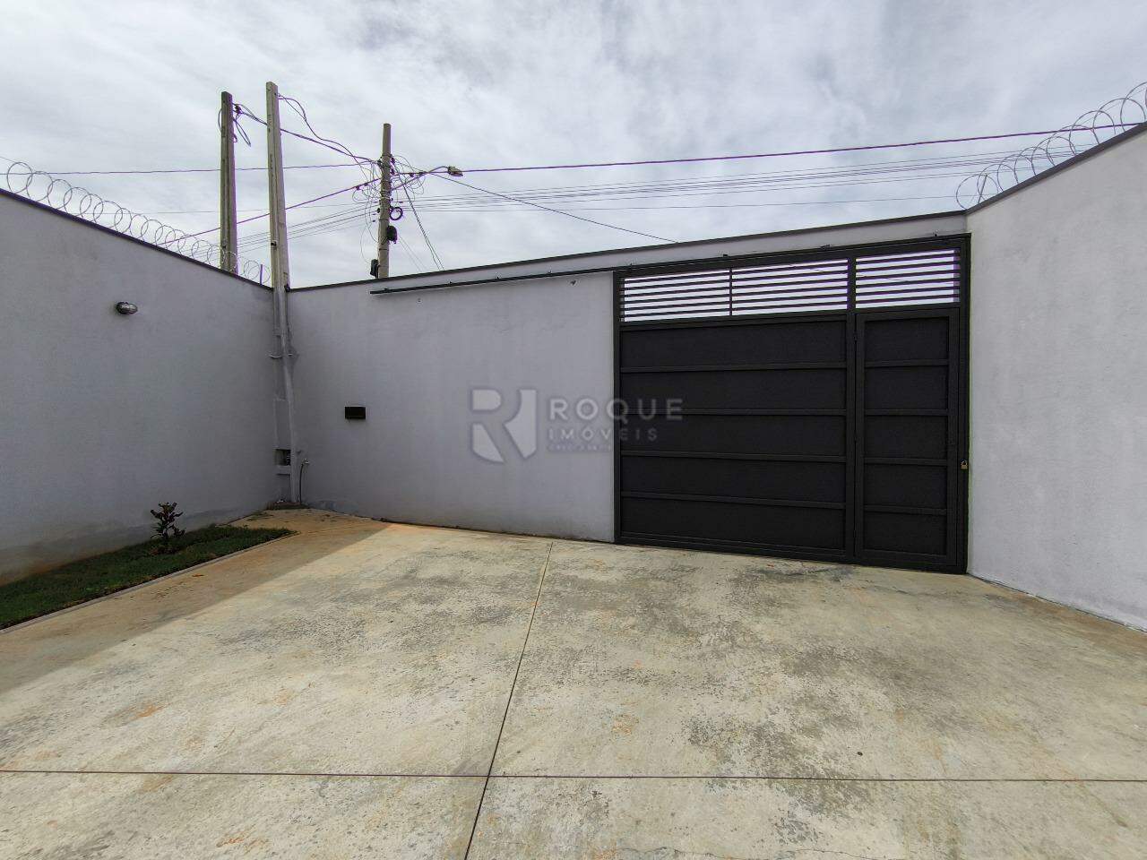 Casa Residencial à venda no bairro Jardim Marajoara: ENTRADA