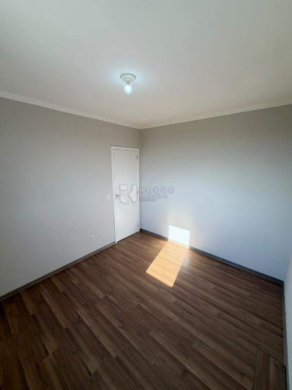 Apartamento à venda no bairro Jardim do Lago: Dormitório 2
